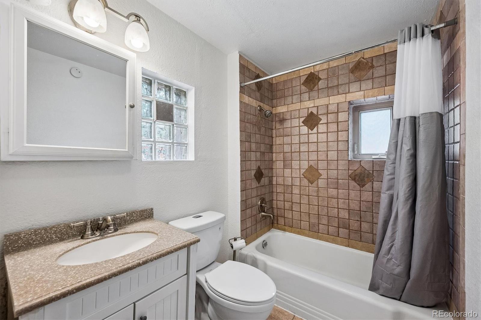 MLS Image #16 for 725 s otis street,denver, Colorado