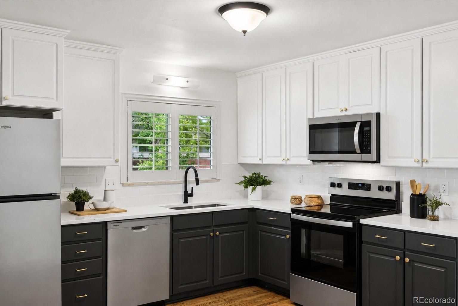 MLS Image #10 for 8084 e oberlin place,denver, Colorado