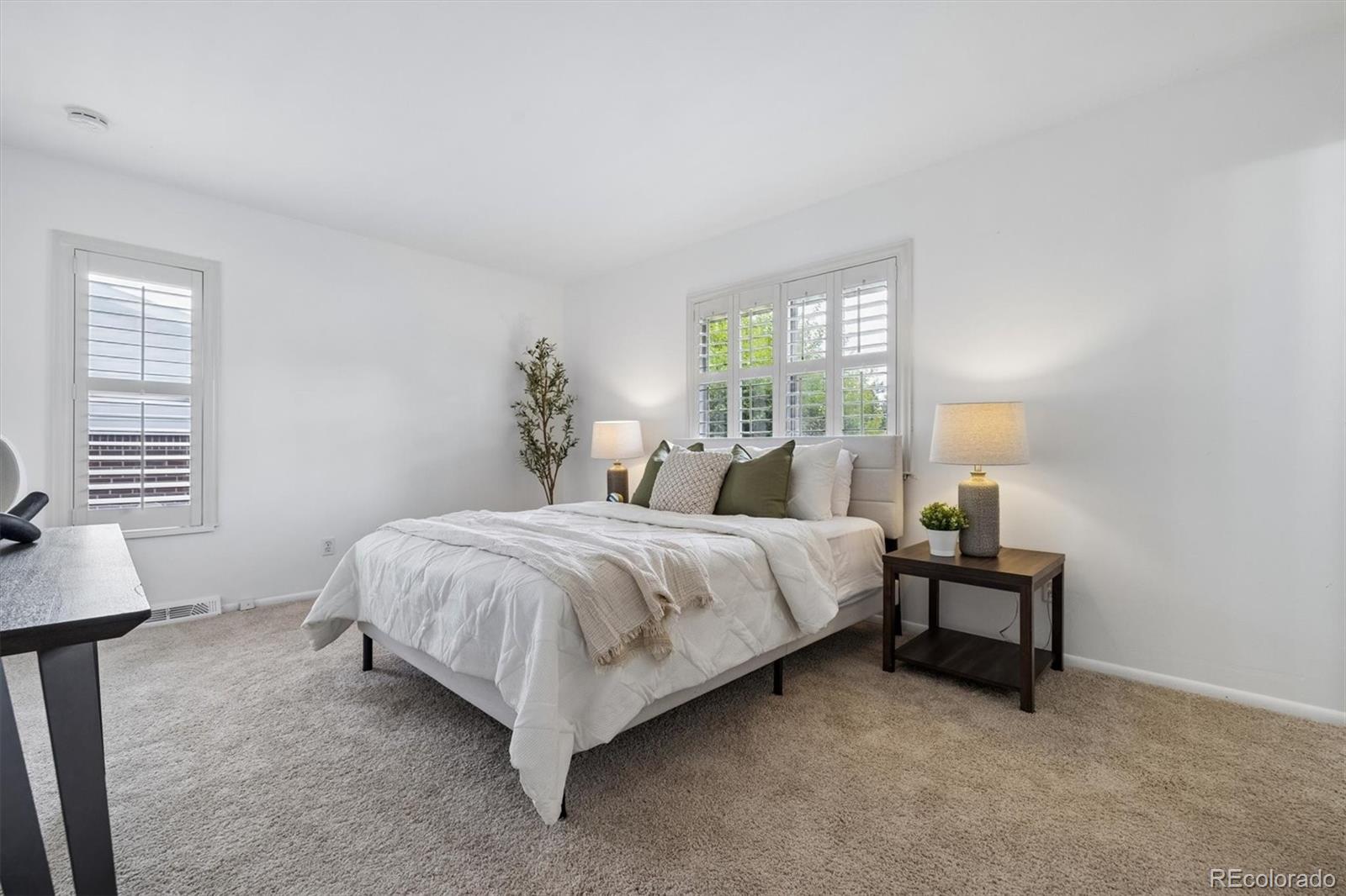 MLS Image #16 for 8084 e oberlin place,denver, Colorado