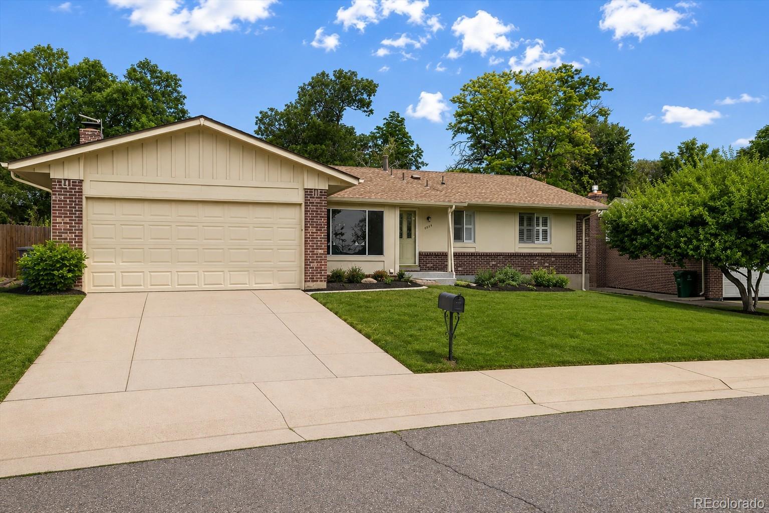 MLS Image #2 for 8084 e oberlin place,denver, Colorado