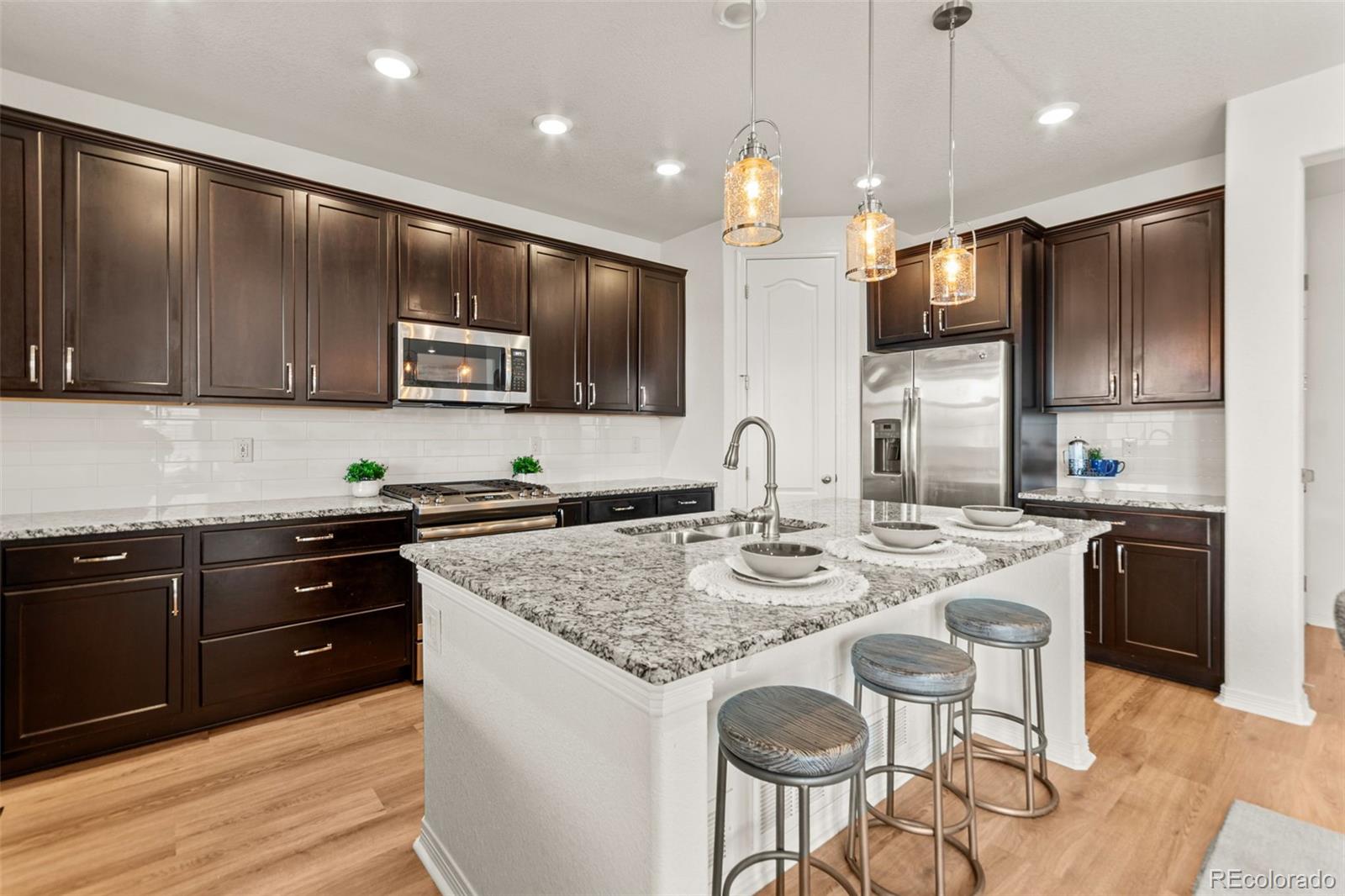 MLS Image #13 for 18976 w 84th place,arvada, Colorado