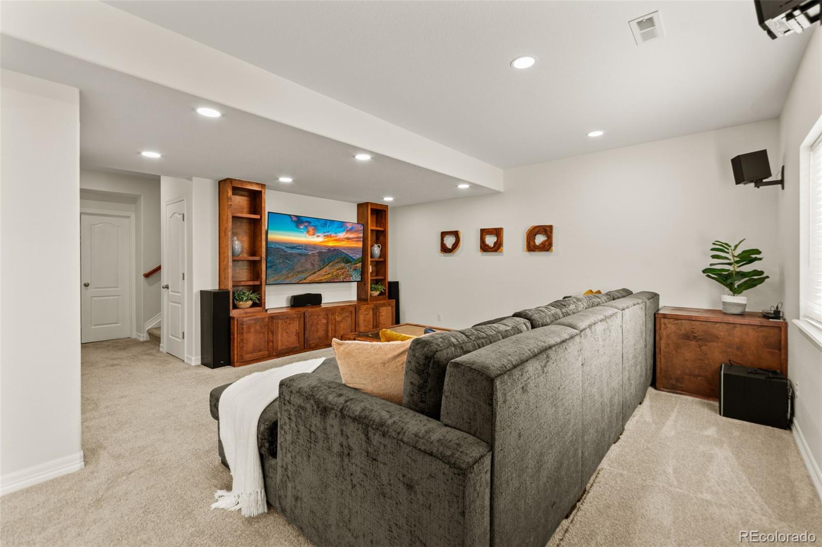 MLS Image #29 for 18976 w 84th place,arvada, Colorado
