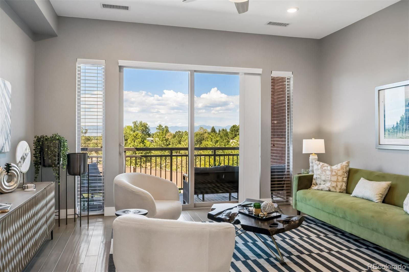 MLS Image #19 for 4885 s monaco street 206,denver, Colorado