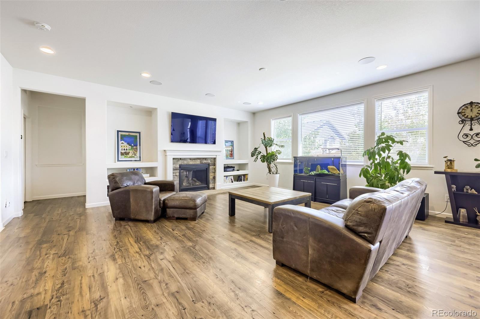 MLS Image #6 for 11350  kalispell street,commerce city, Colorado