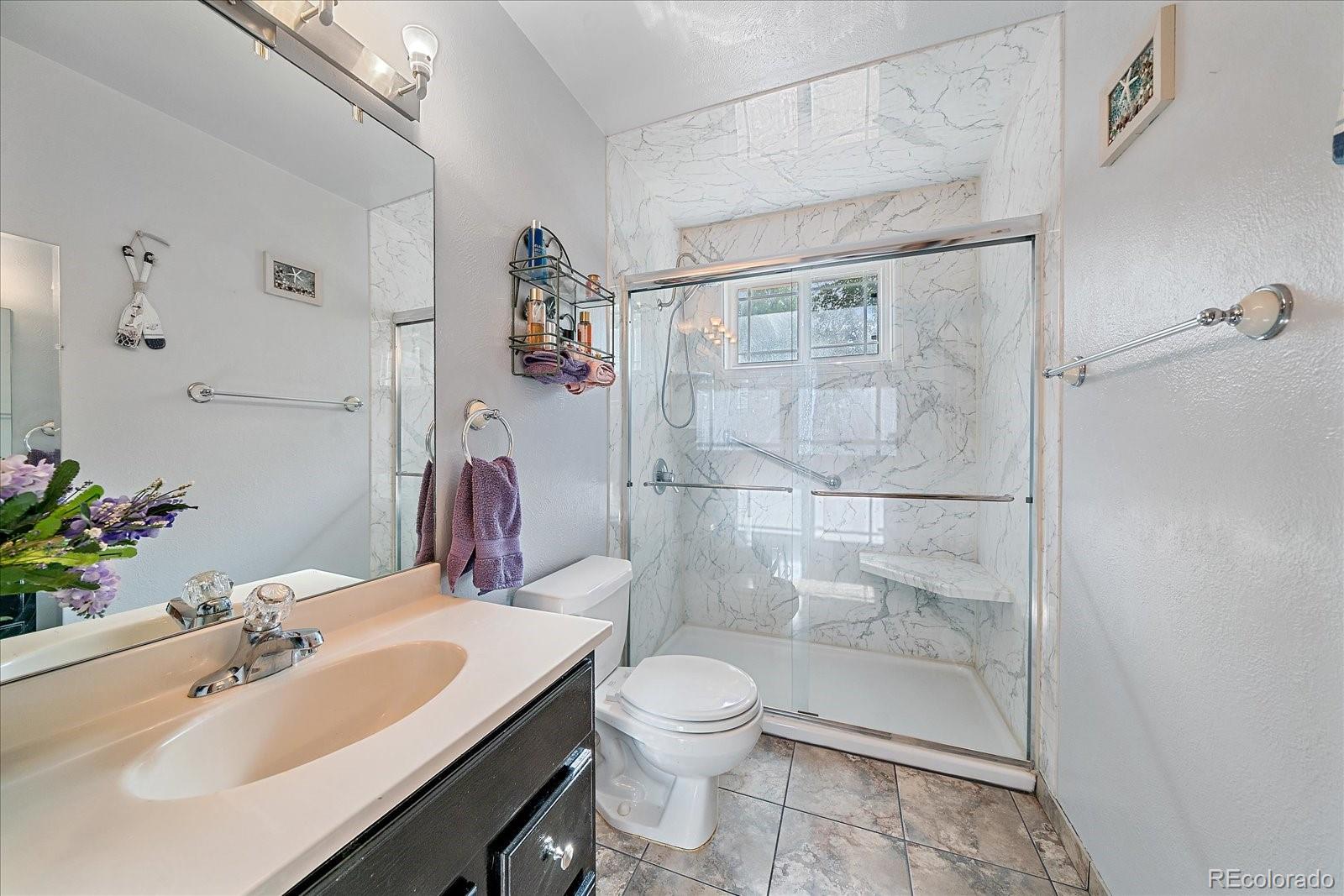 MLS Image #12 for 655 s oakland street,aurora, Colorado