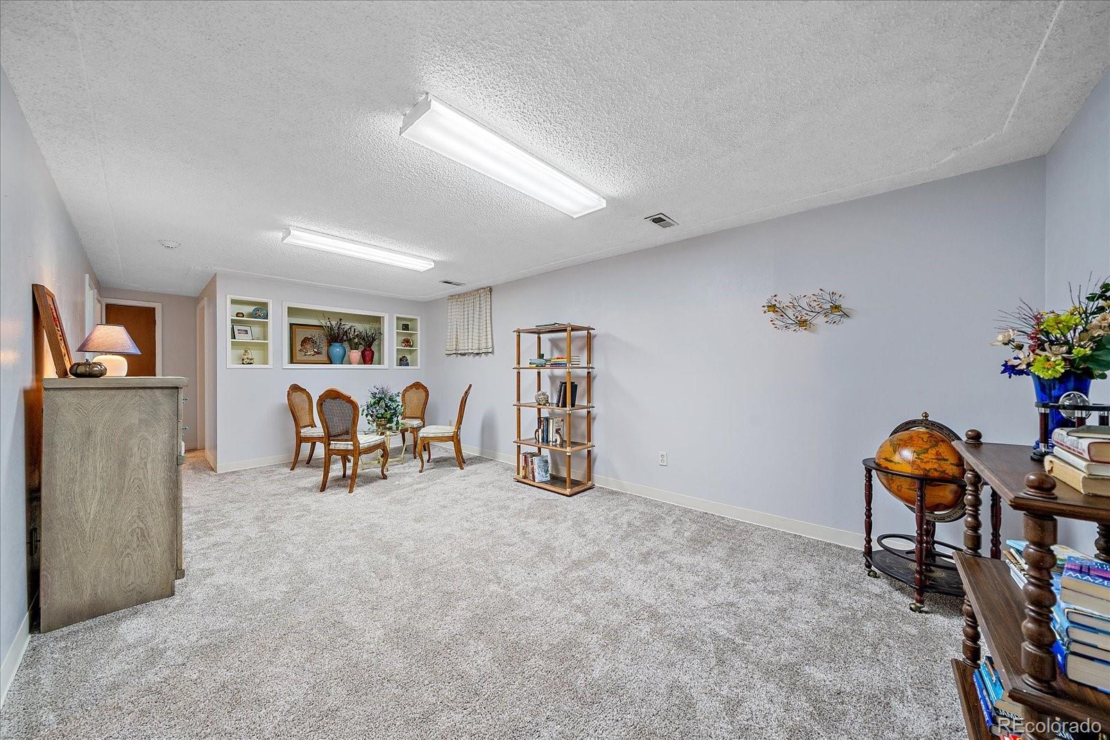 MLS Image #13 for 655 s oakland street,aurora, Colorado