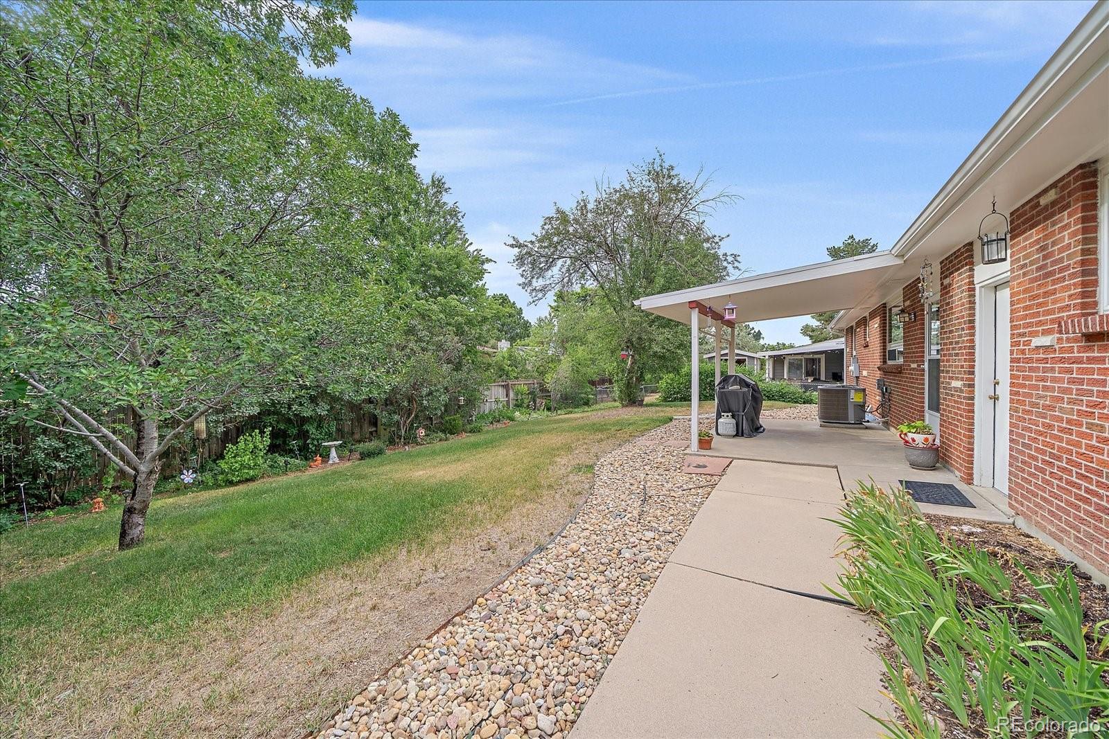 MLS Image #21 for 655 s oakland street,aurora, Colorado