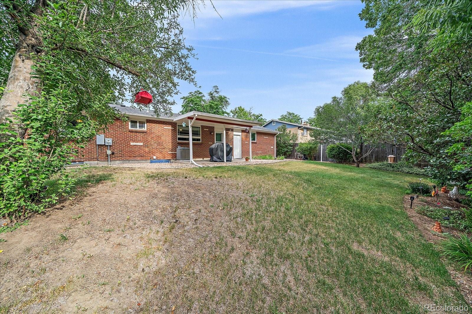 MLS Image #22 for 655 s oakland street,aurora, Colorado