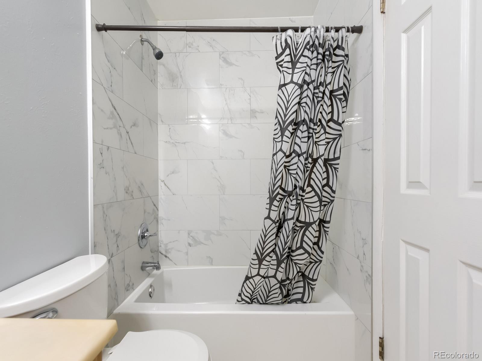 MLS Image #15 for 15232 e radcliff drive,aurora, Colorado