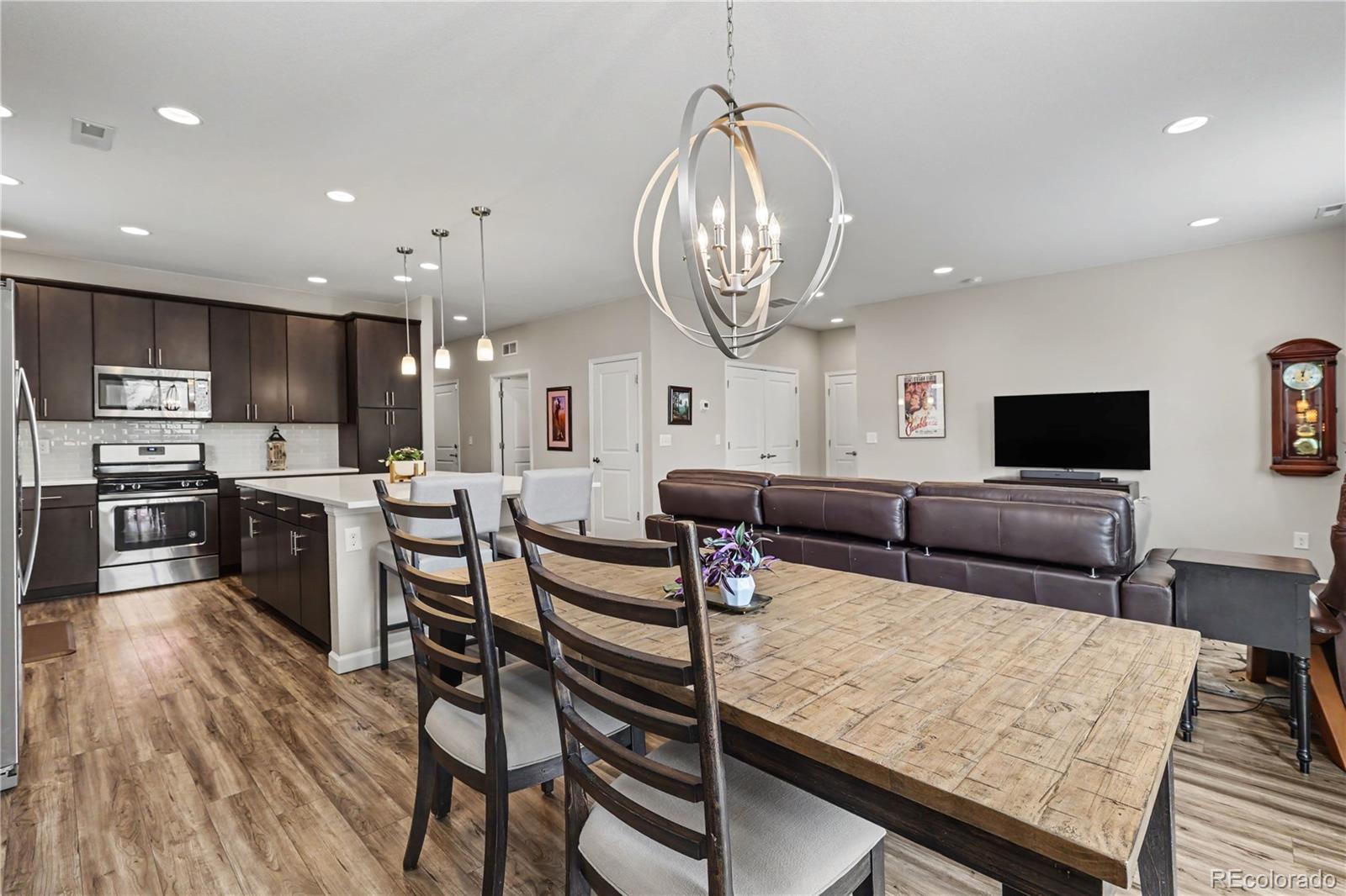 MLS Image #14 for 7936  shoshone street,denver, Colorado
