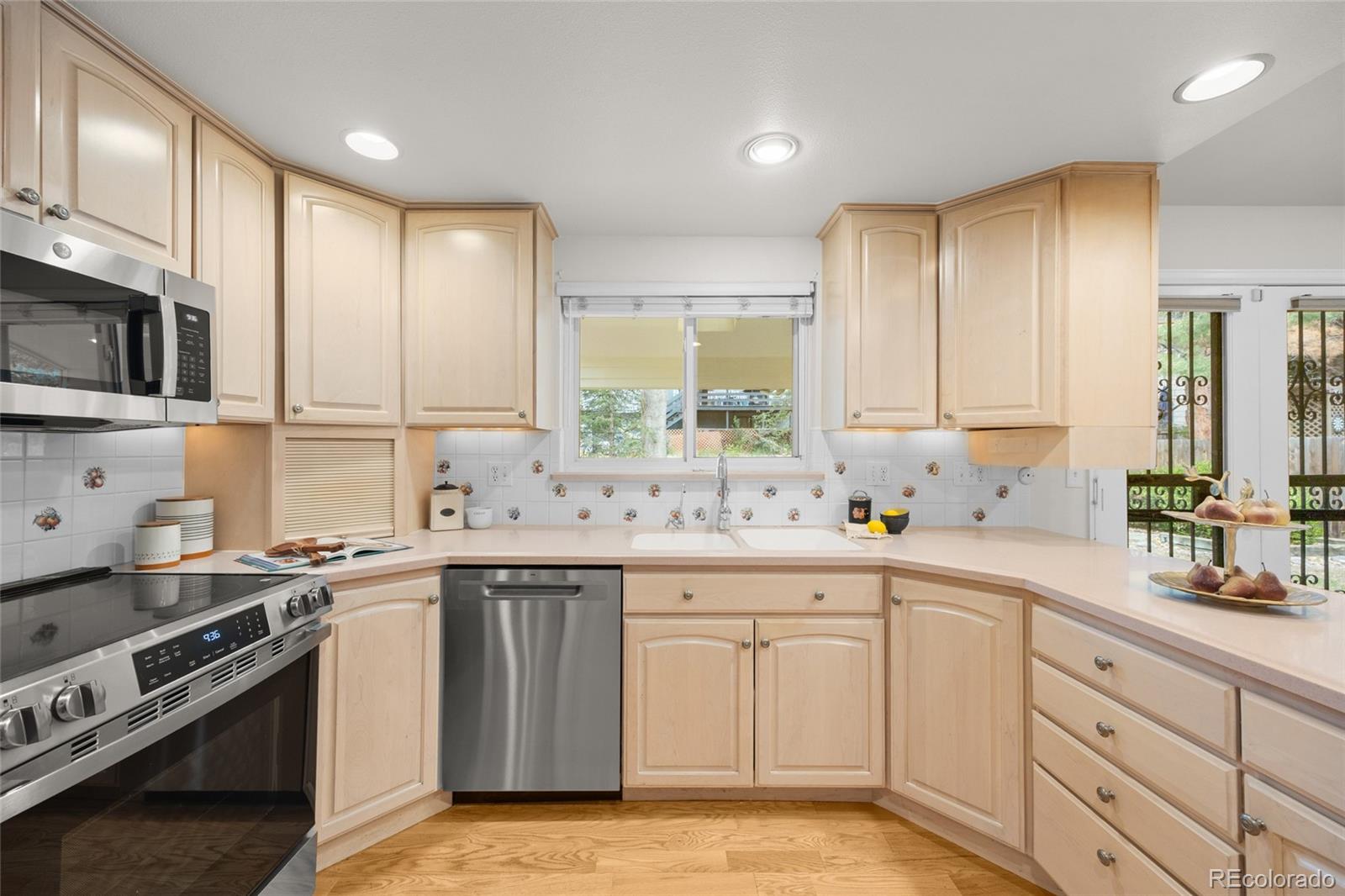 MLS Image #11 for 6079 s jamaica circle,englewood, Colorado