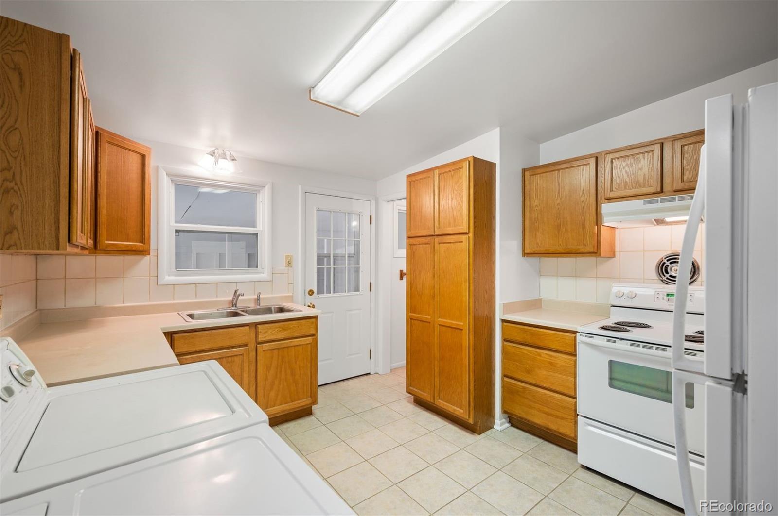 MLS Image #8 for 4325 s jason court,englewood, Colorado