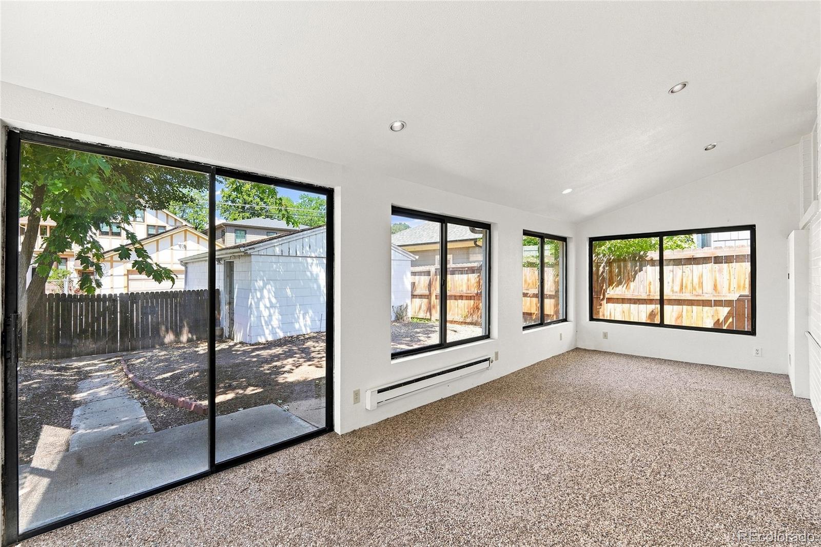 MLS Image #28 for 973 s high street,denver, Colorado