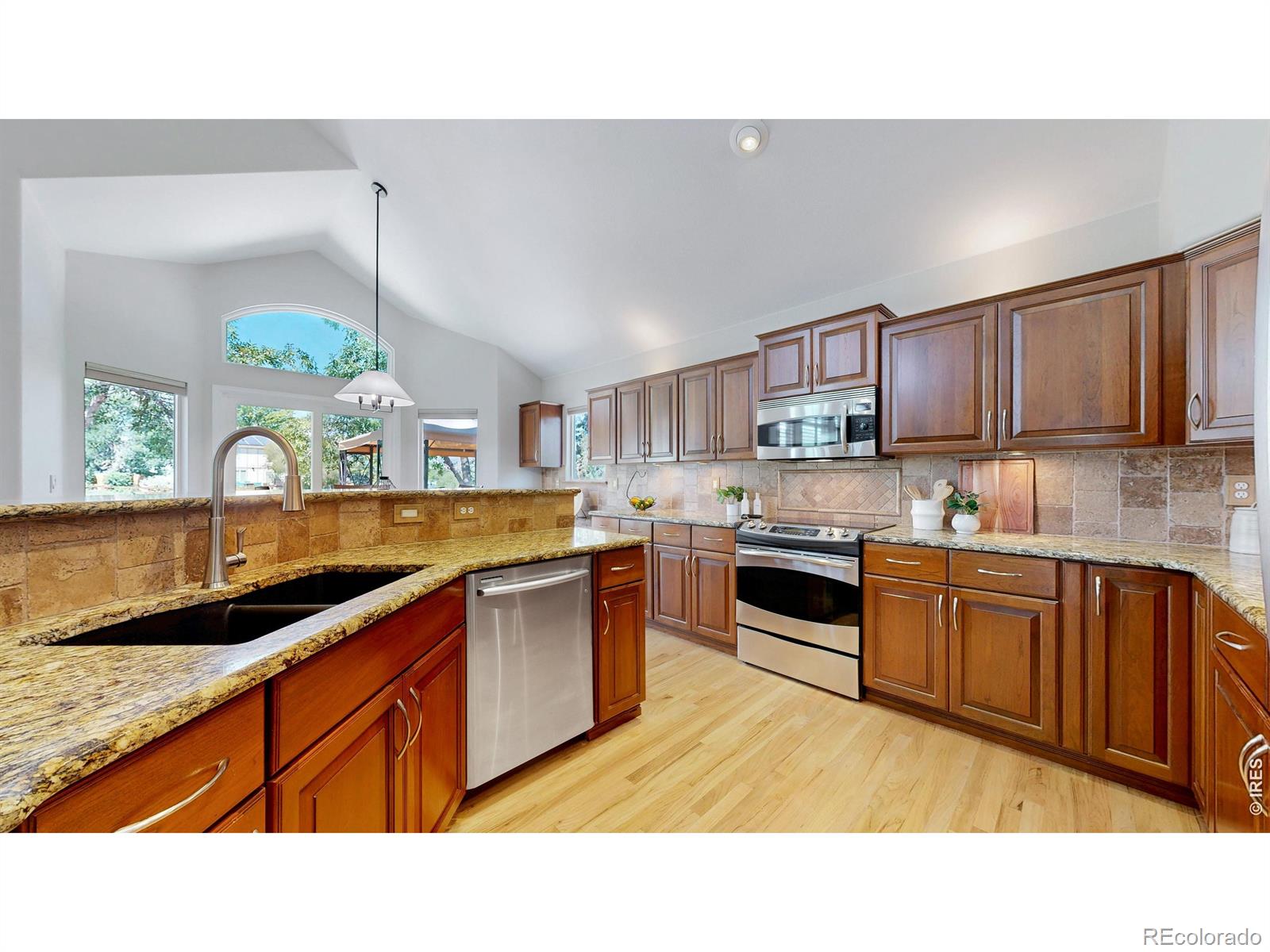 MLS Image #12 for 9895  reed street,westminster, Colorado