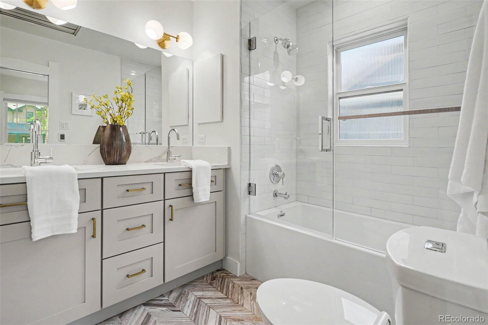 MLS Image #12 for 2275 s ogden street,denver, Colorado