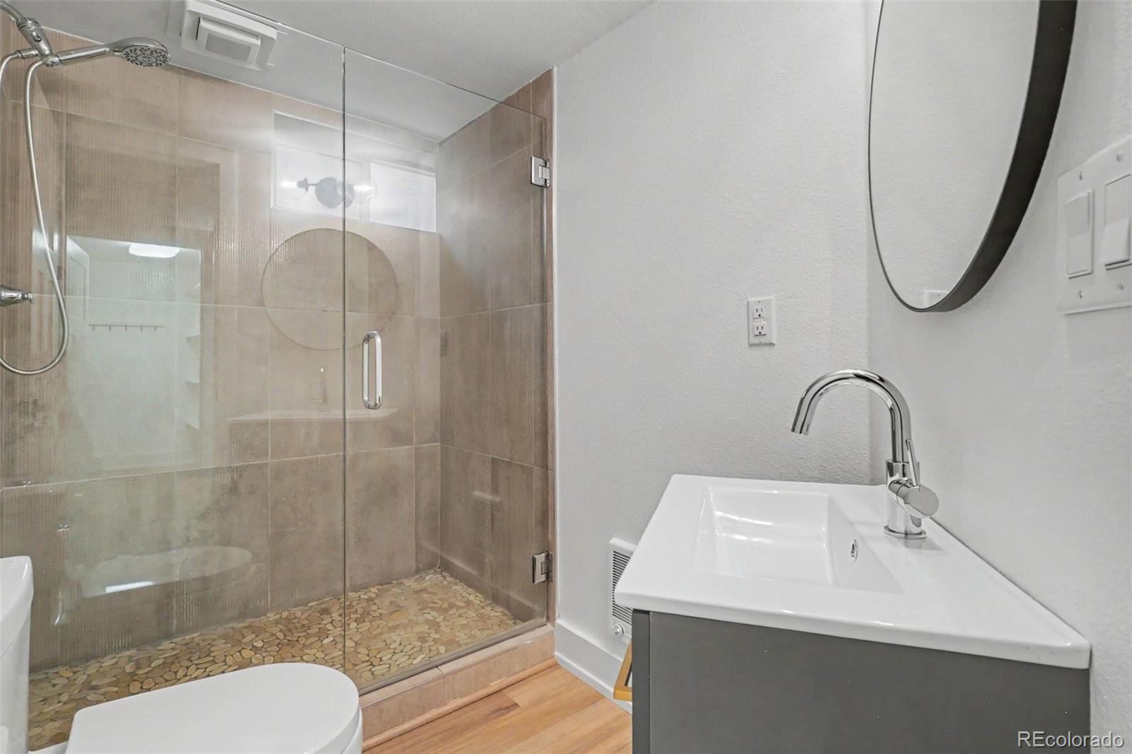 MLS Image #17 for 2275 s ogden street,denver, Colorado