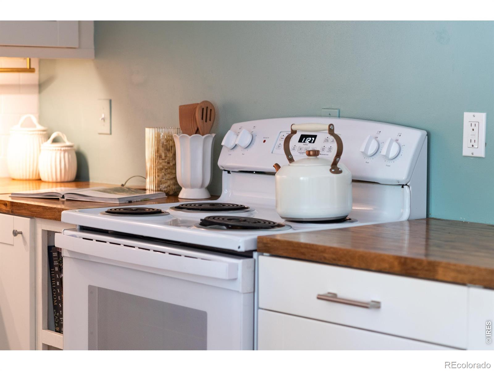 MLS Image #16 for 3724 w 85th avenue,westminster, Colorado