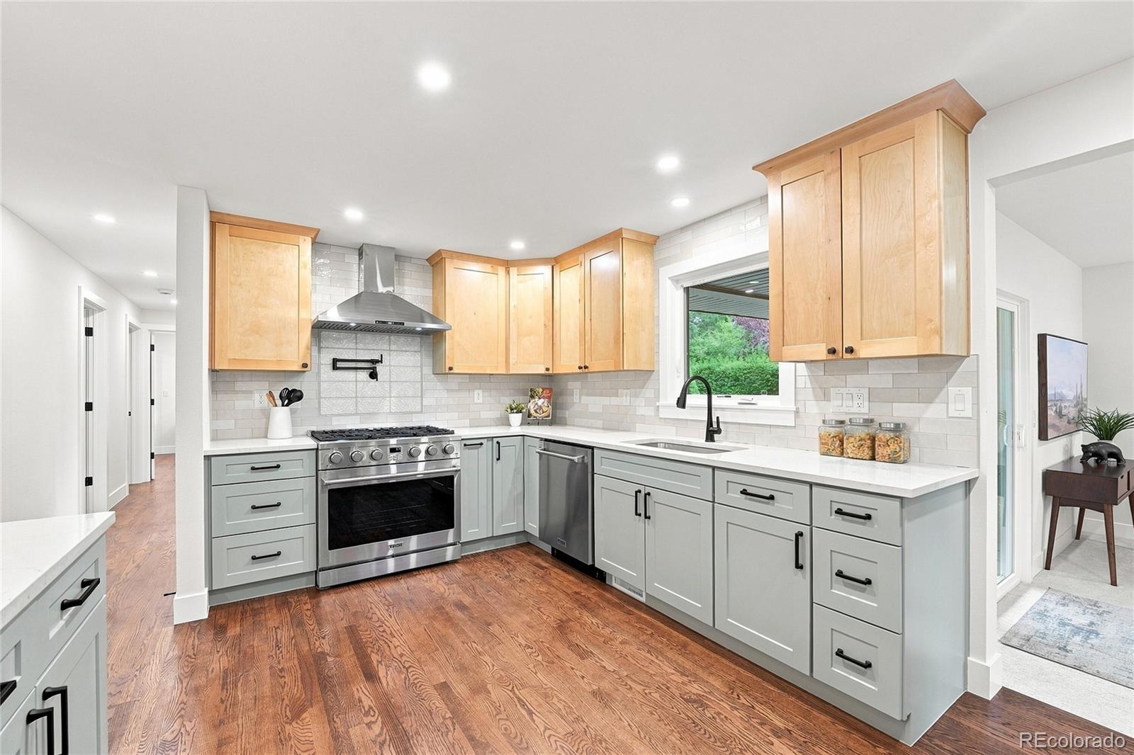 MLS Image #12 for 3532 e davies place,littleton, Colorado