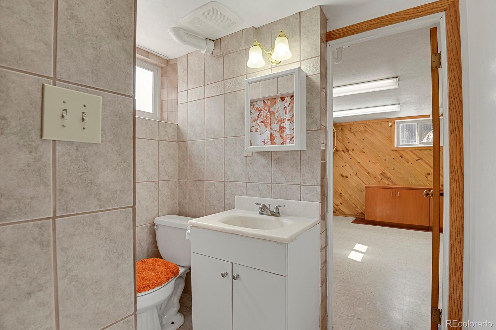 MLS Image #24 for 2834 s zurich court,denver, Colorado