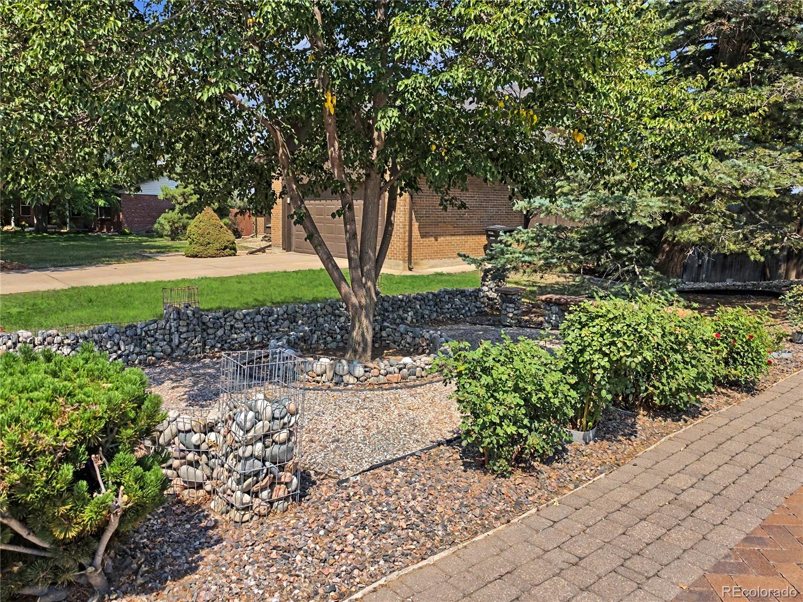 MLS Image #44 for 4132 s vrain street,denver, Colorado