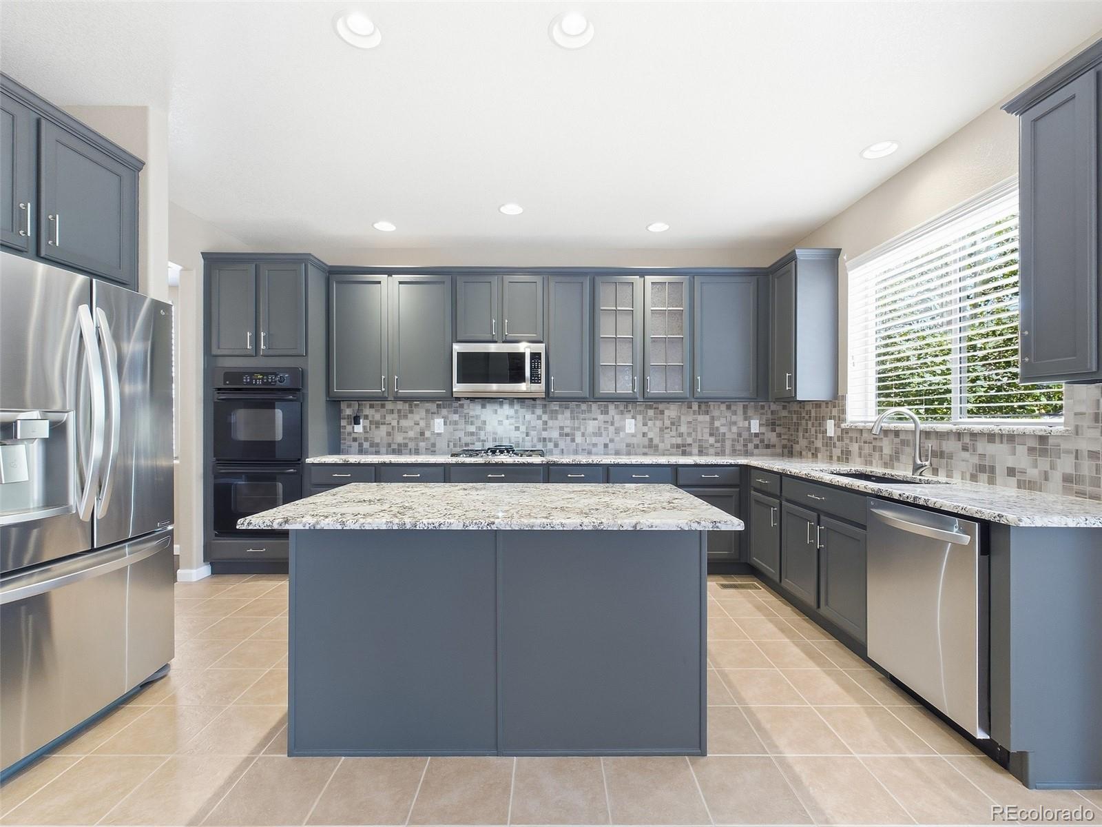 MLS Image #11 for 246 n coolidge way,aurora, Colorado