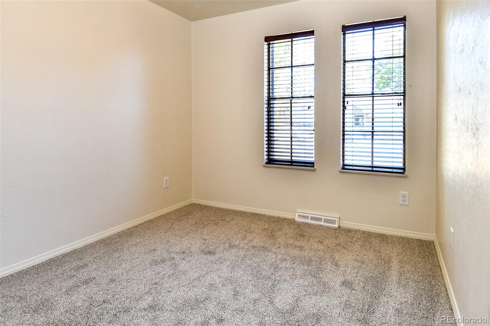 MLS Image #15 for 6888 w roxbury avenue,littleton, Colorado