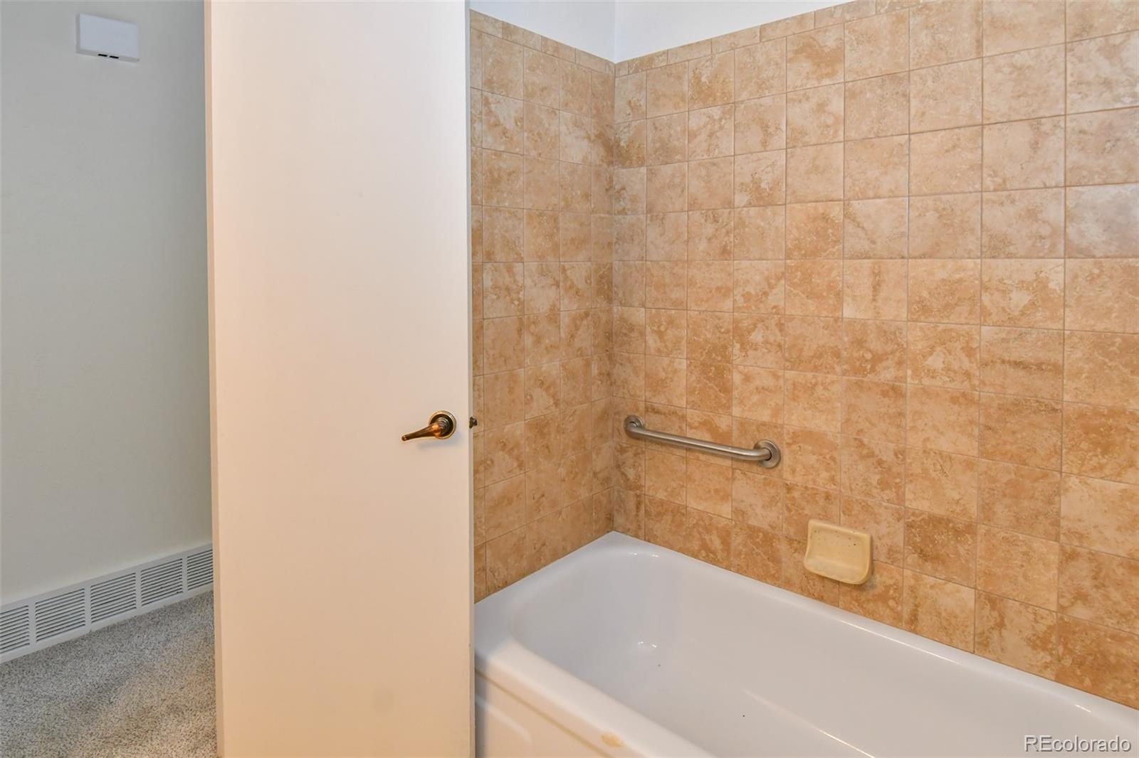 MLS Image #18 for 6888 w roxbury avenue,littleton, Colorado