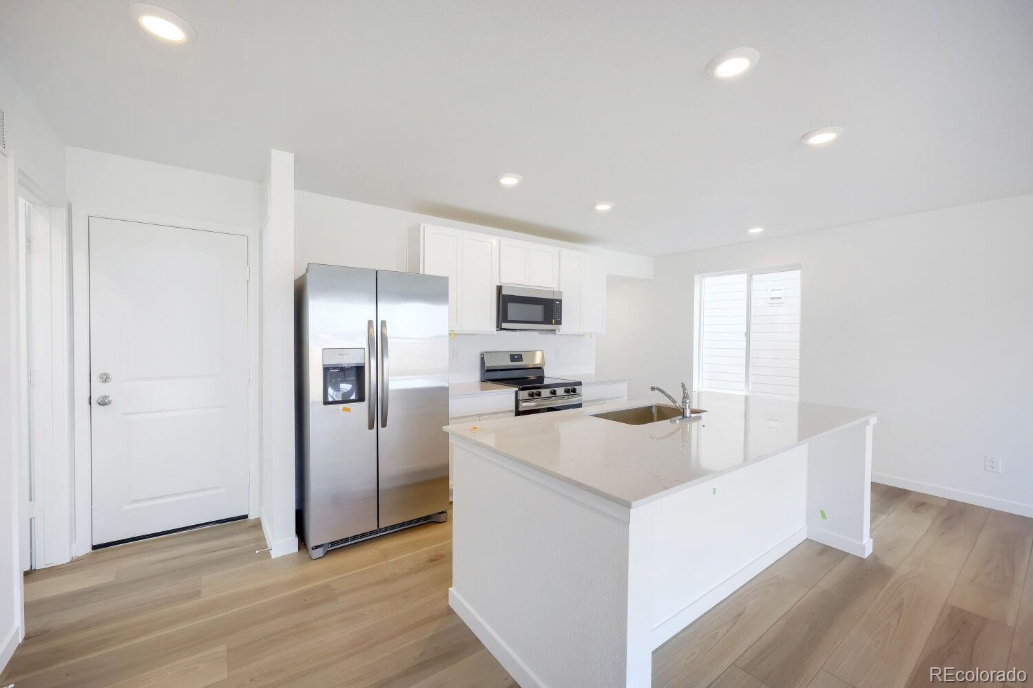 MLS Image #3 for 8778  blue feather loop,colorado springs, Colorado