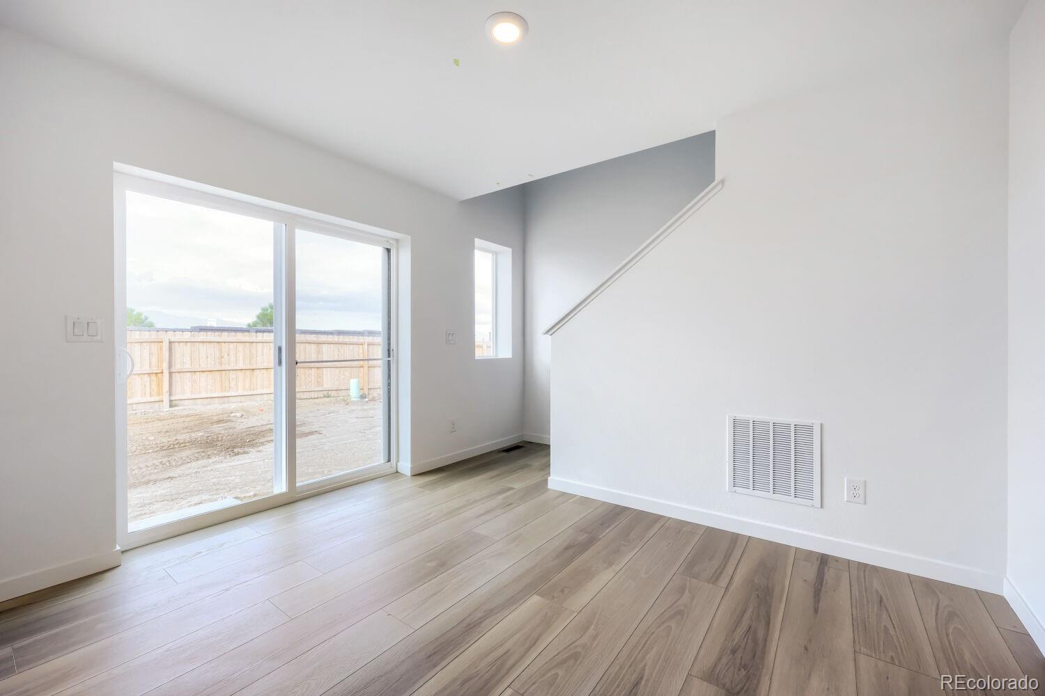 MLS Image #4 for 8778  blue feather loop,colorado springs, Colorado