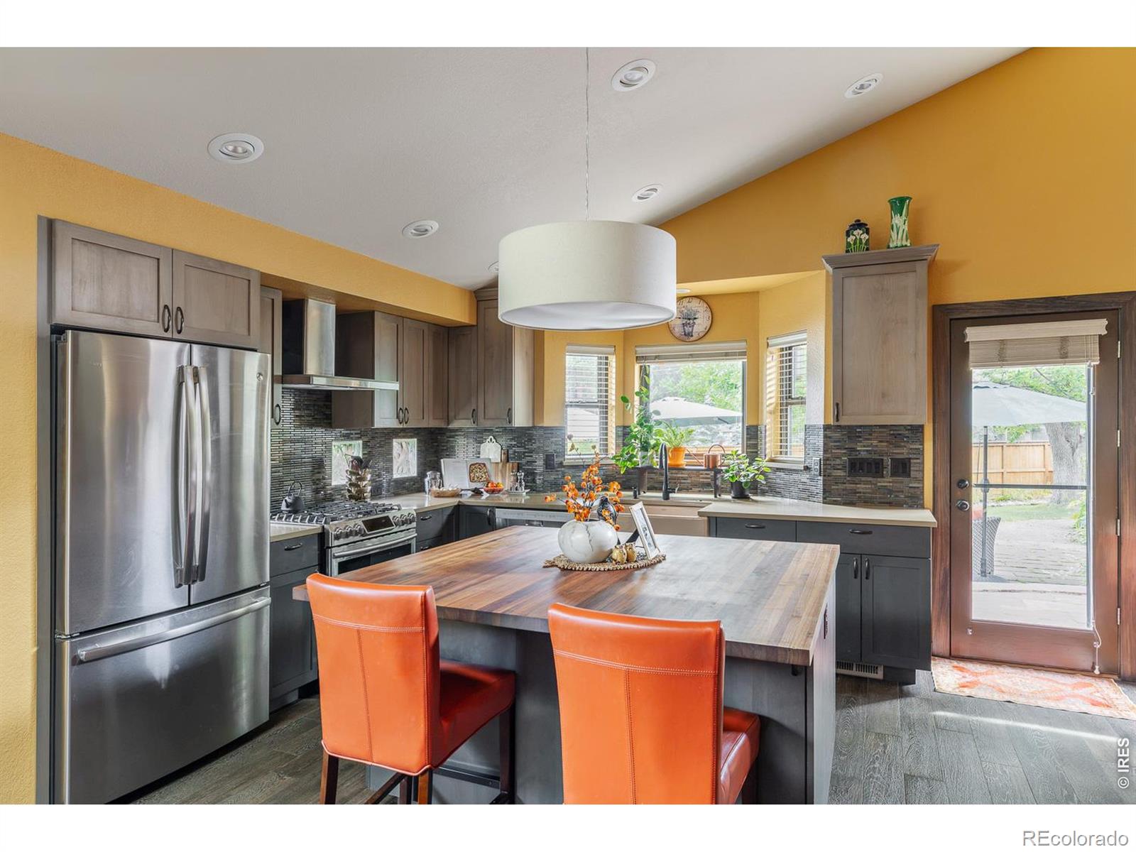 MLS Image #3 for 8036  james court,niwot, Colorado