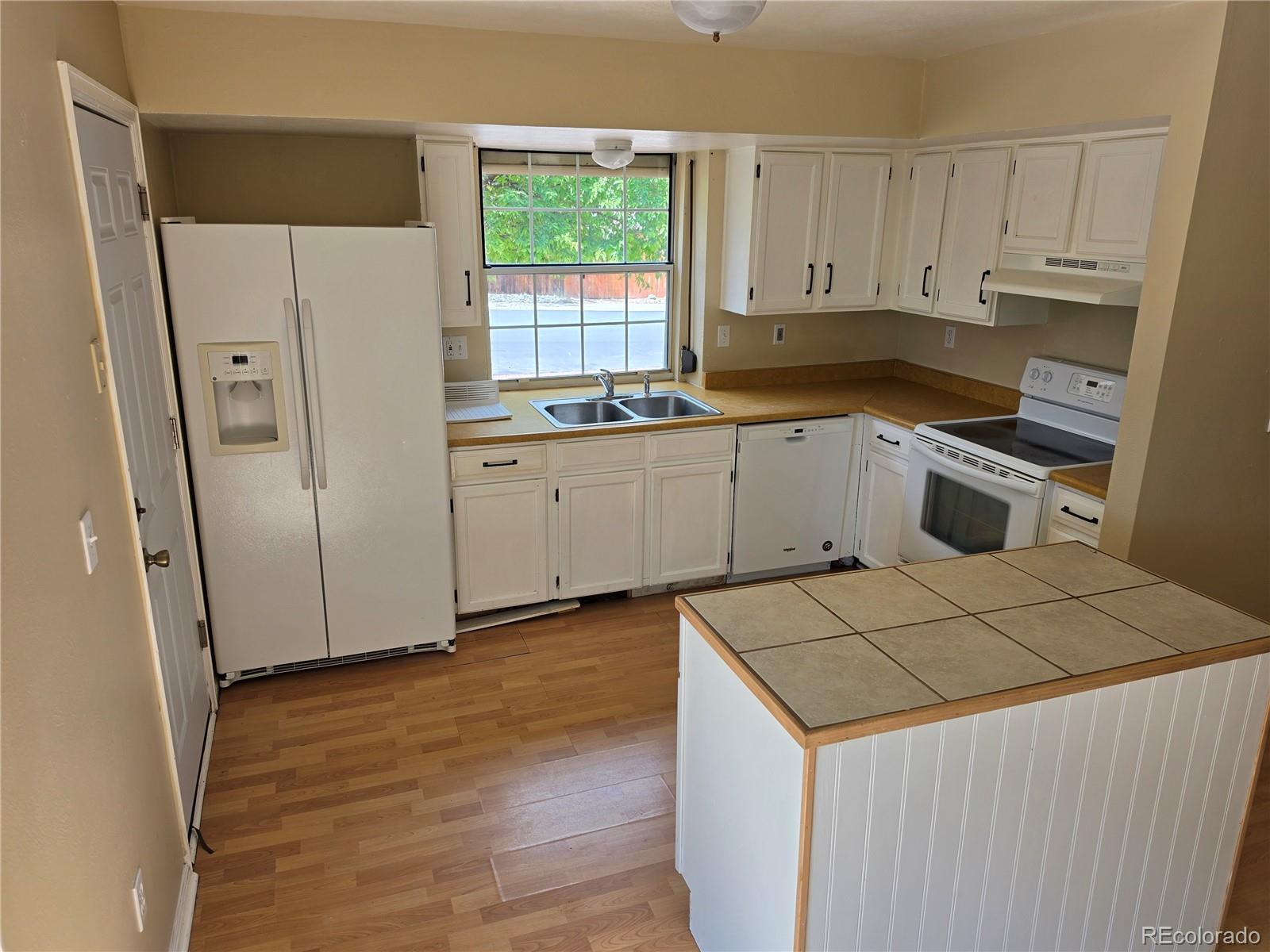MLS Image #4 for 5456 e 113th place,thornton, Colorado