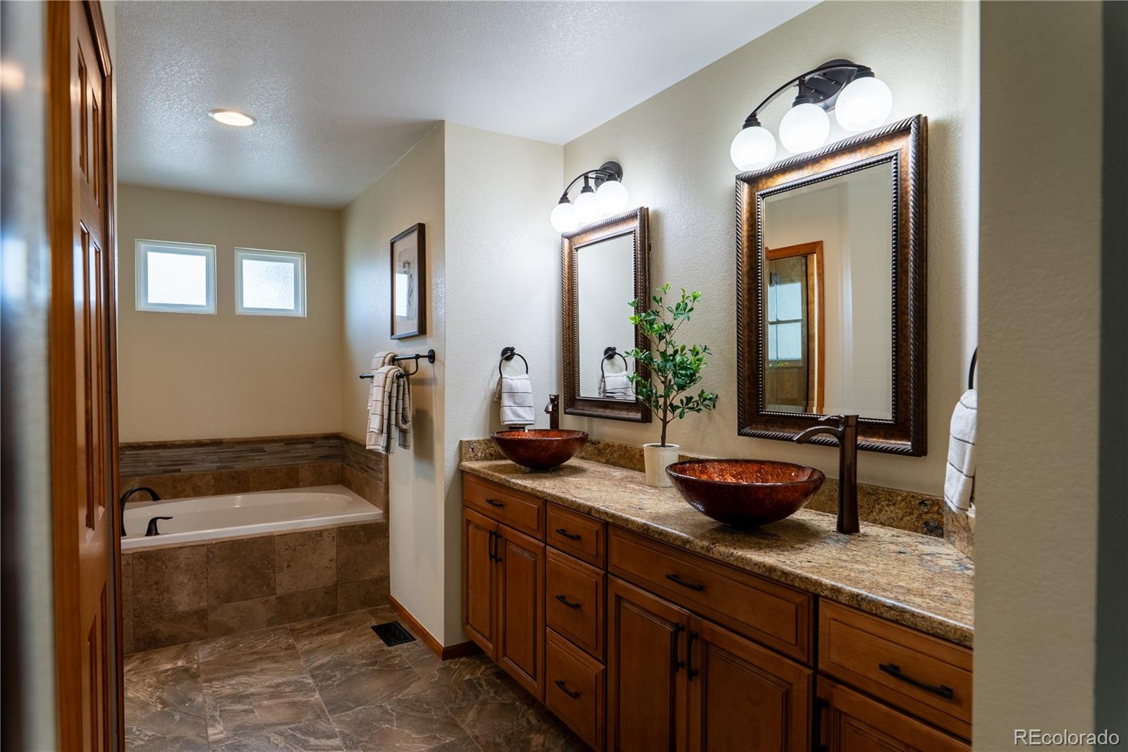 MLS Image #18 for 14152 w cornell avenue,denver, Colorado