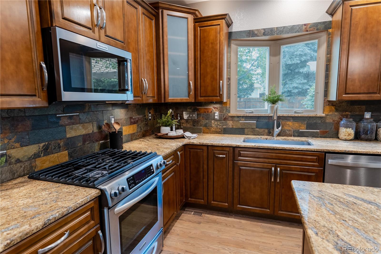 MLS Image #8 for 14152 w cornell avenue,denver, Colorado