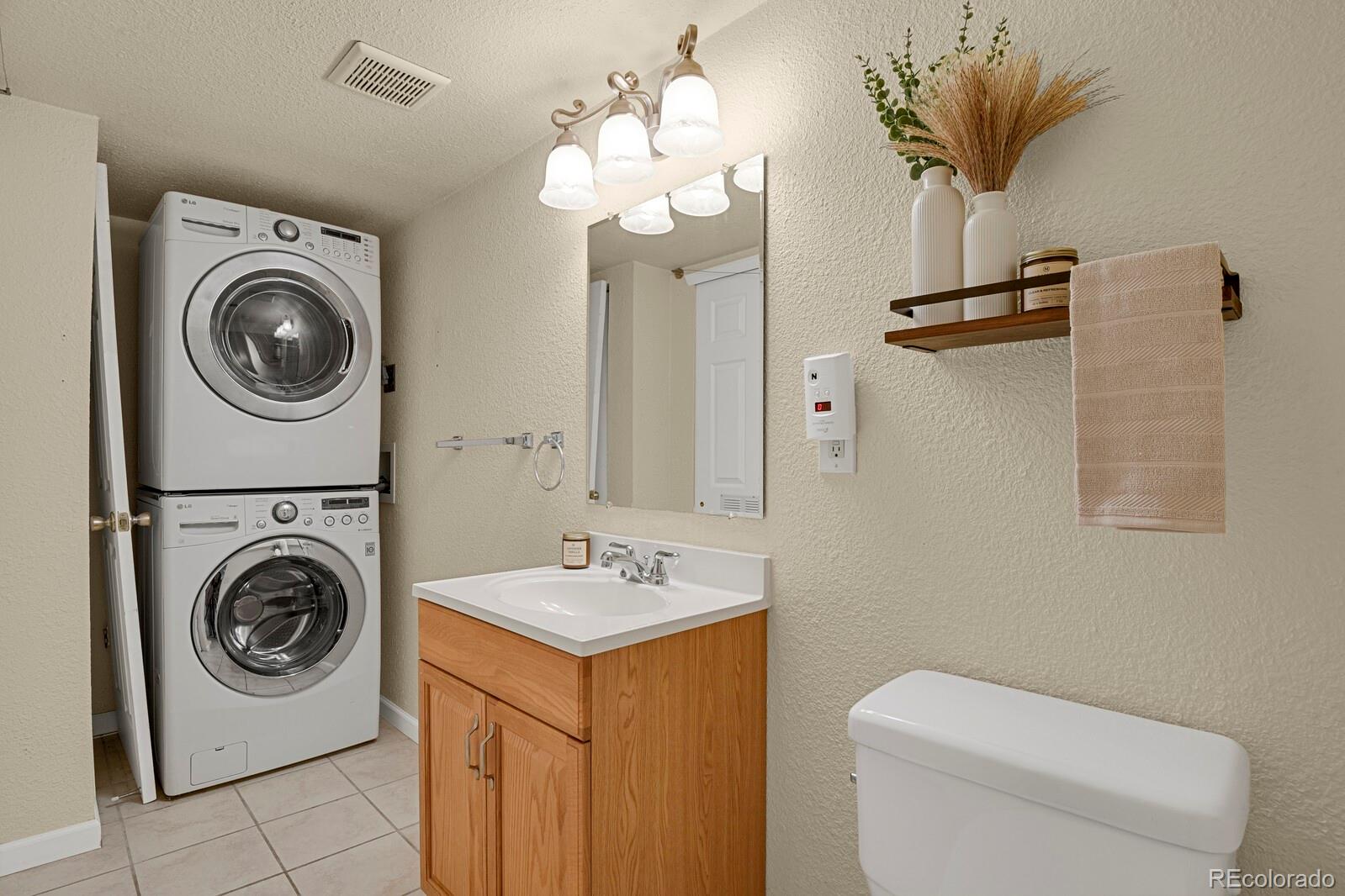 MLS Image #24 for 1720 s madison street,denver, Colorado