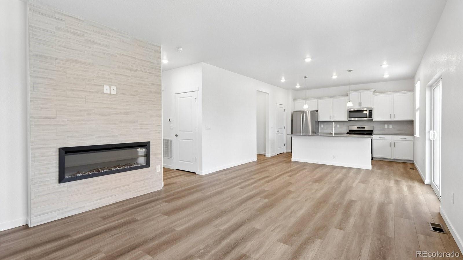 MLS Image #4 for 1340  sunrise hill drive,berthoud, Colorado
