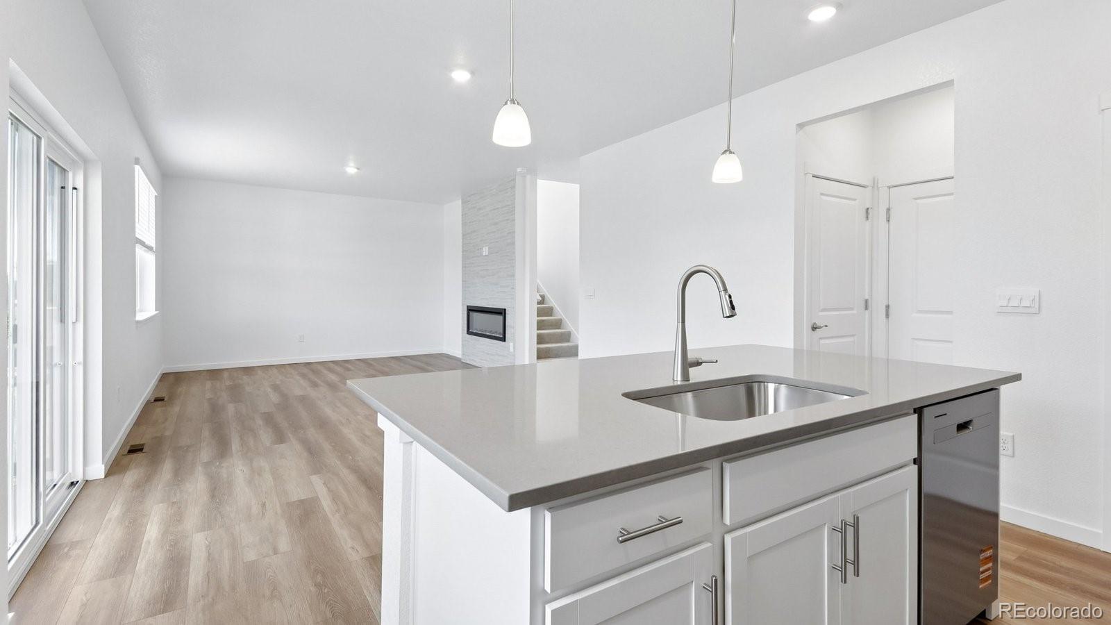 MLS Image #6 for 1340  sunrise hill drive,berthoud, Colorado