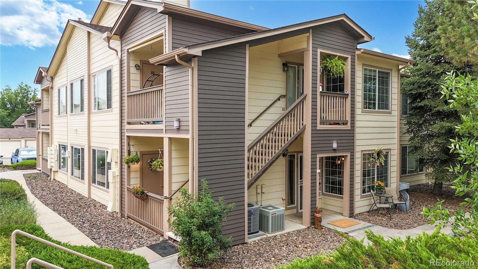 MLS Image #2 for 5415 s dover street 102,littleton, Colorado