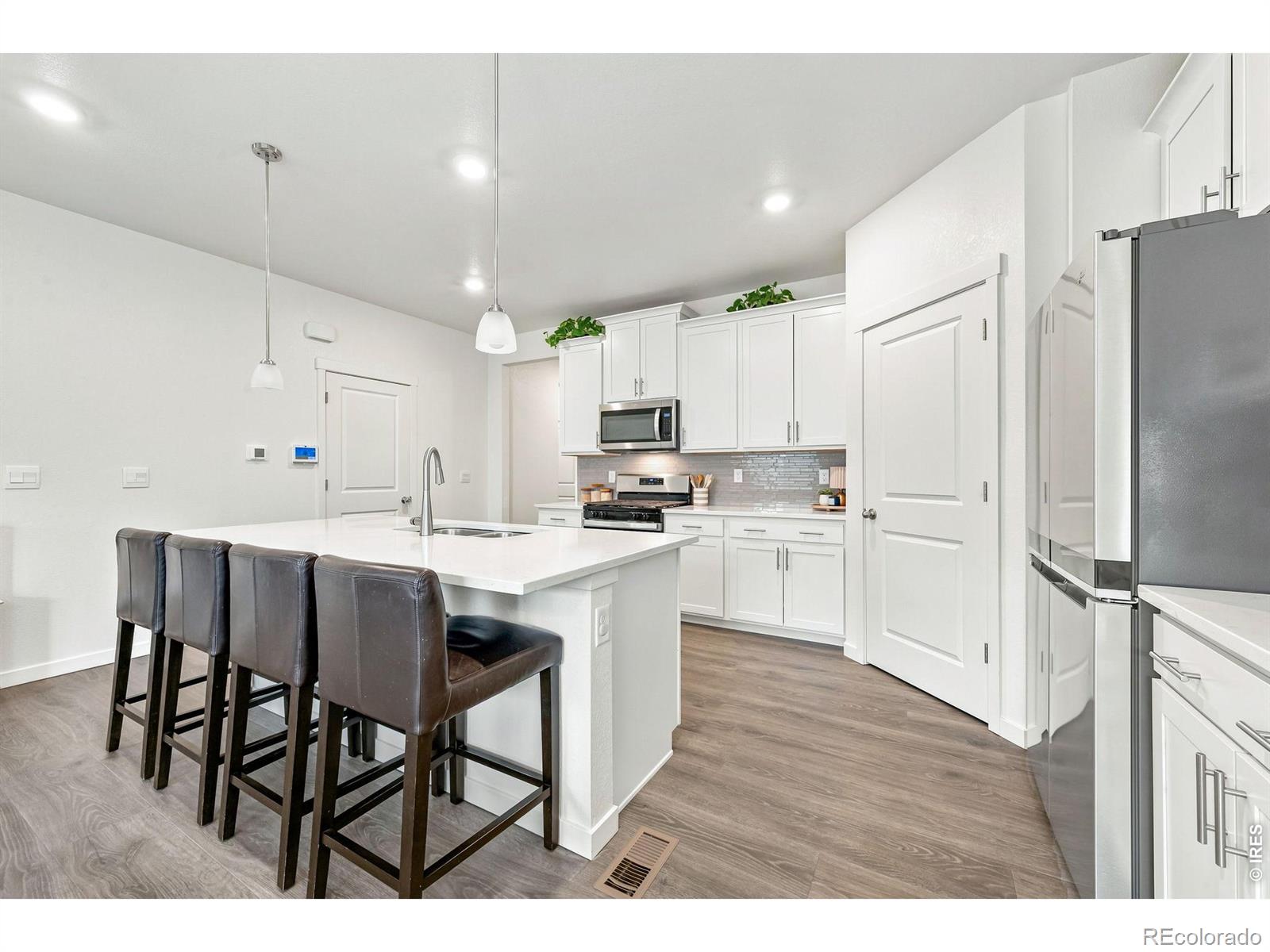 MLS Image #6 for 1080  clara view drive,berthoud, Colorado