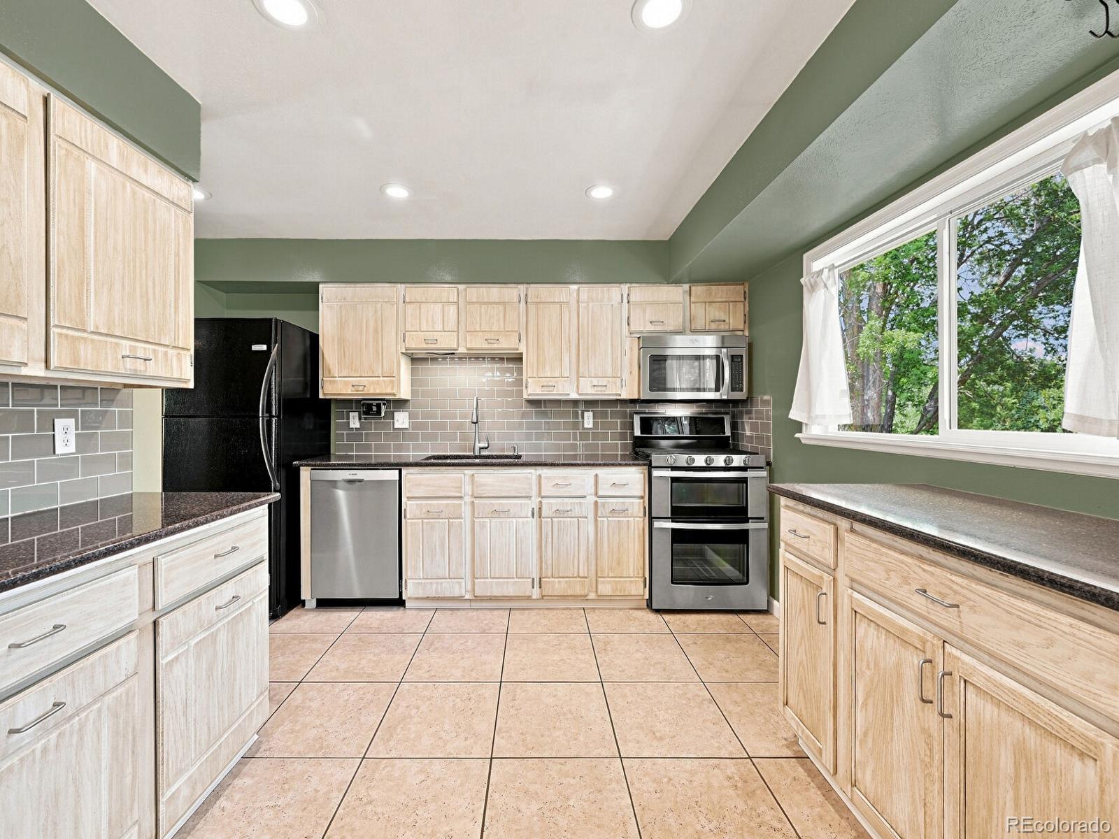 MLS Image #9 for 1524  chapman lane,longmont, Colorado