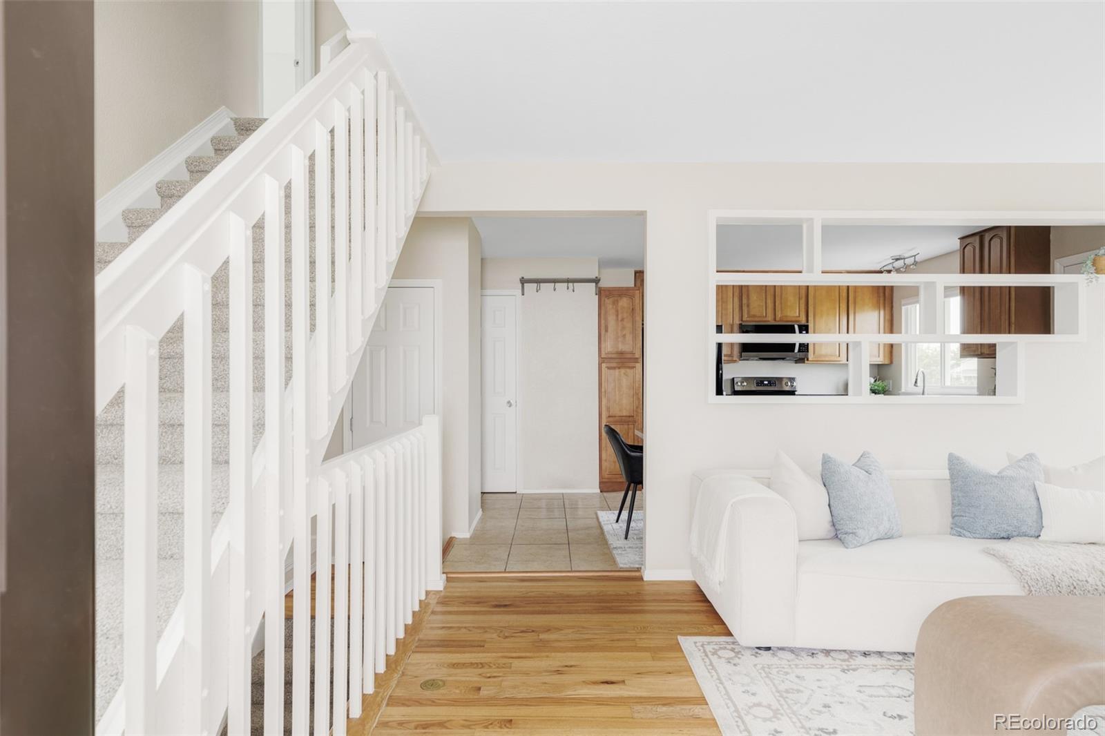 MLS Image #2 for 9504  pendleton drive,highlands ranch, Colorado