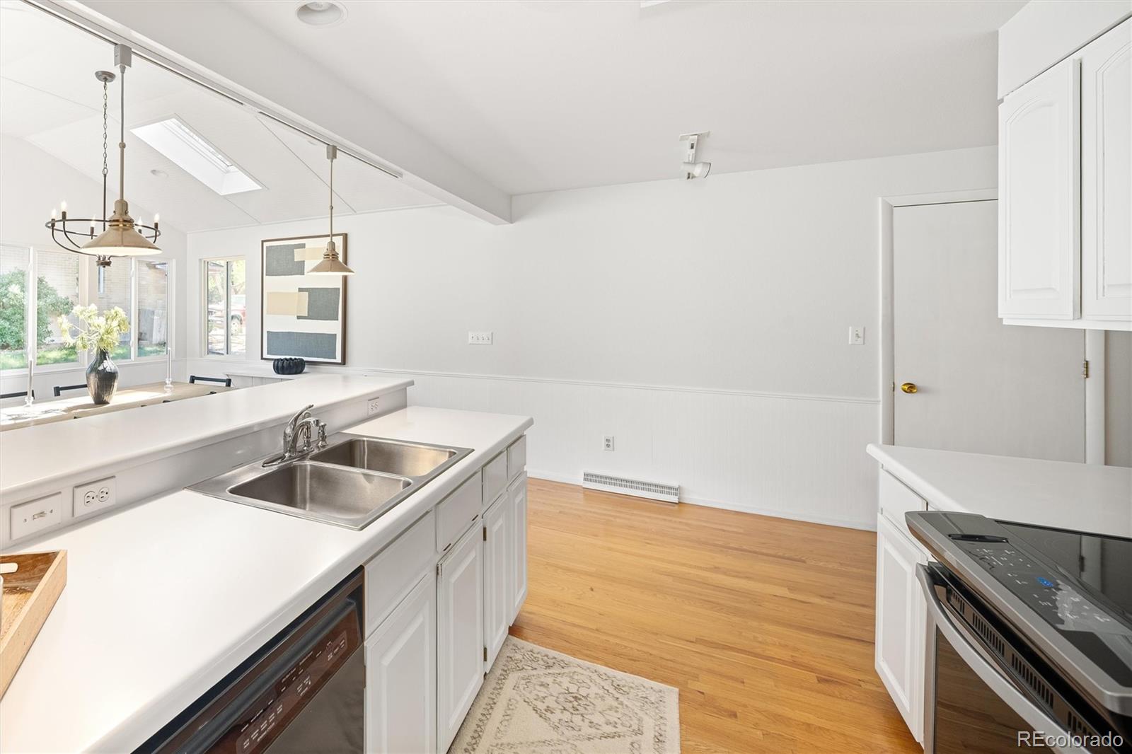 MLS Image #13 for 2285 w davies avenue,littleton, Colorado