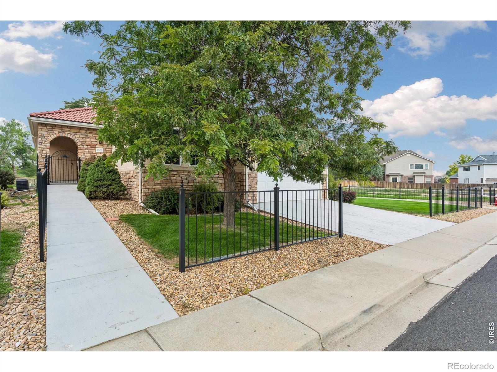 MLS Image #3 for 1900 n shore drive,longmont, Colorado
