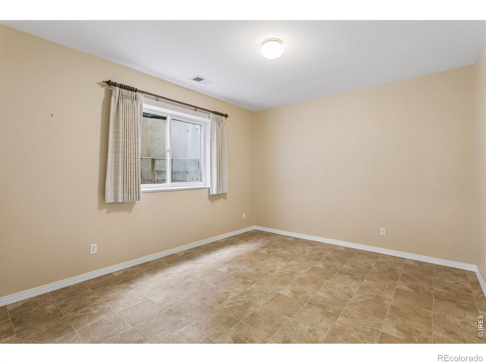 MLS Image #31 for 1900 n shore drive,longmont, Colorado