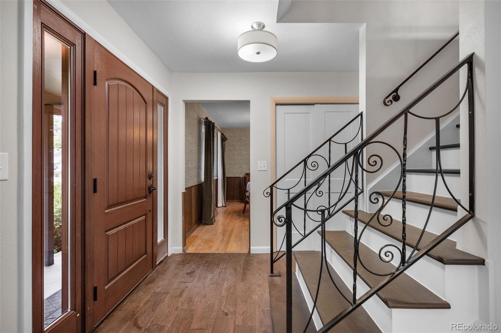 MLS Image #3 for 7658 s cedar circle,littleton, Colorado