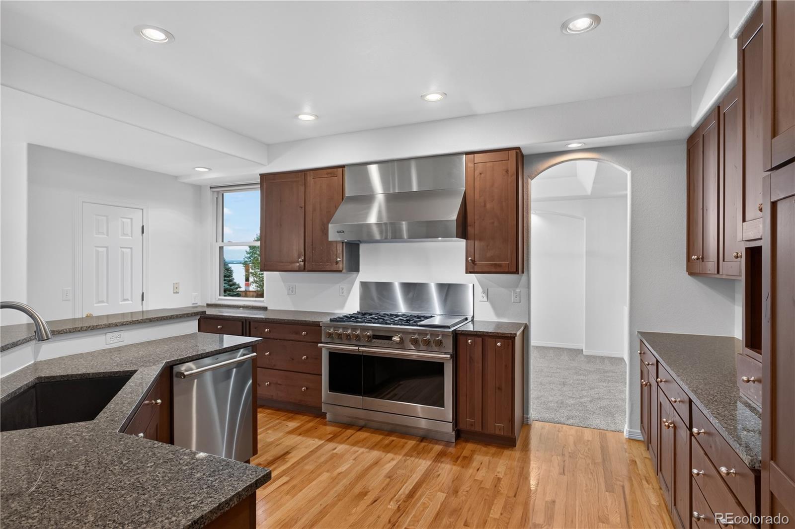 MLS Image #12 for 6357 s jamaica court,greenwood village, Colorado