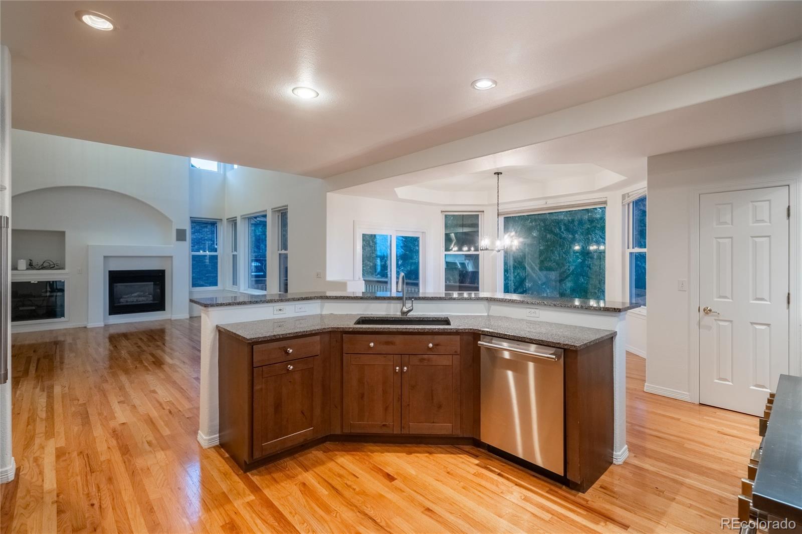 MLS Image #15 for 6357 s jamaica court,greenwood village, Colorado