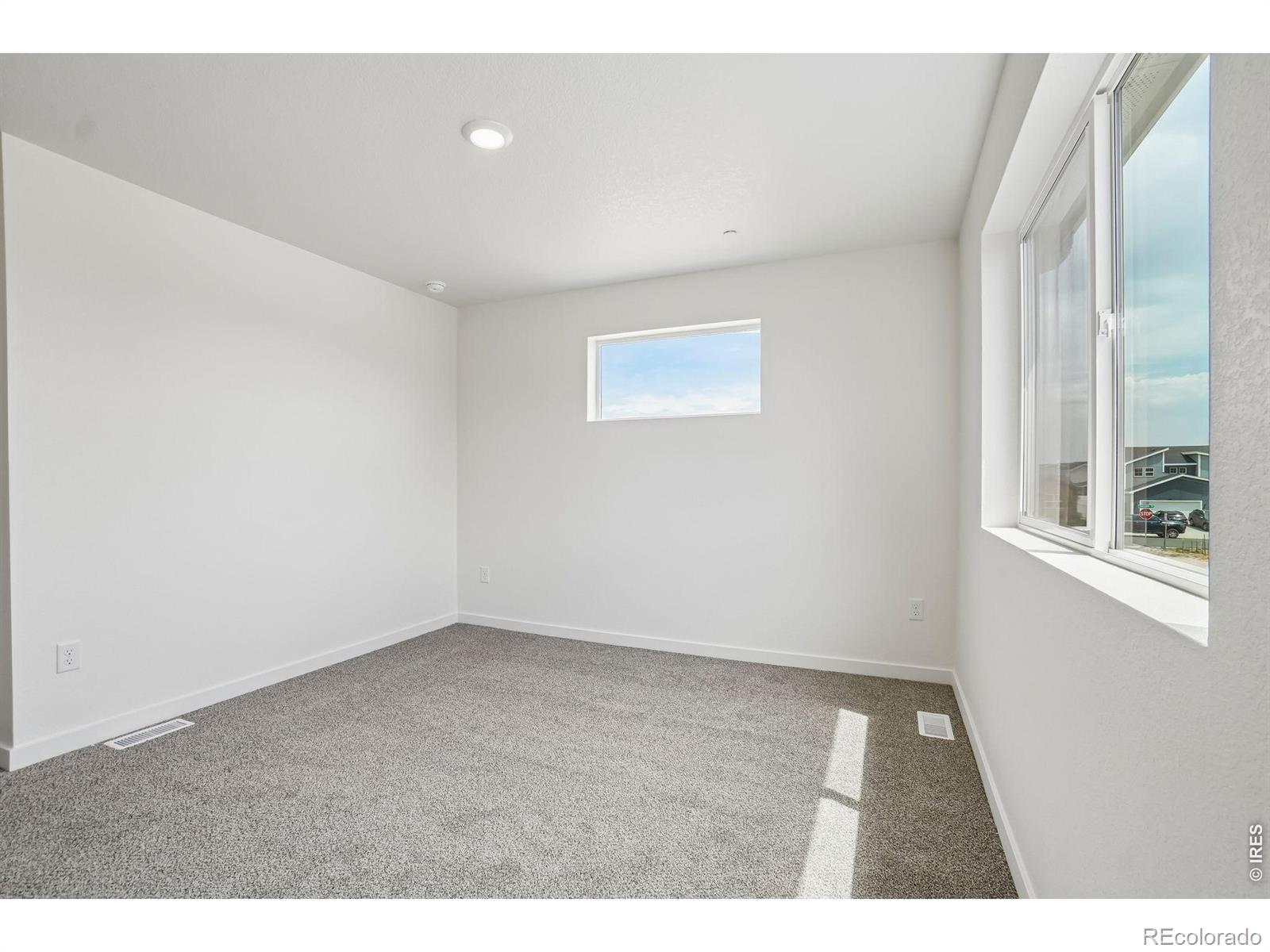 MLS Image #14 for 4021  hewlett street,evans, Colorado