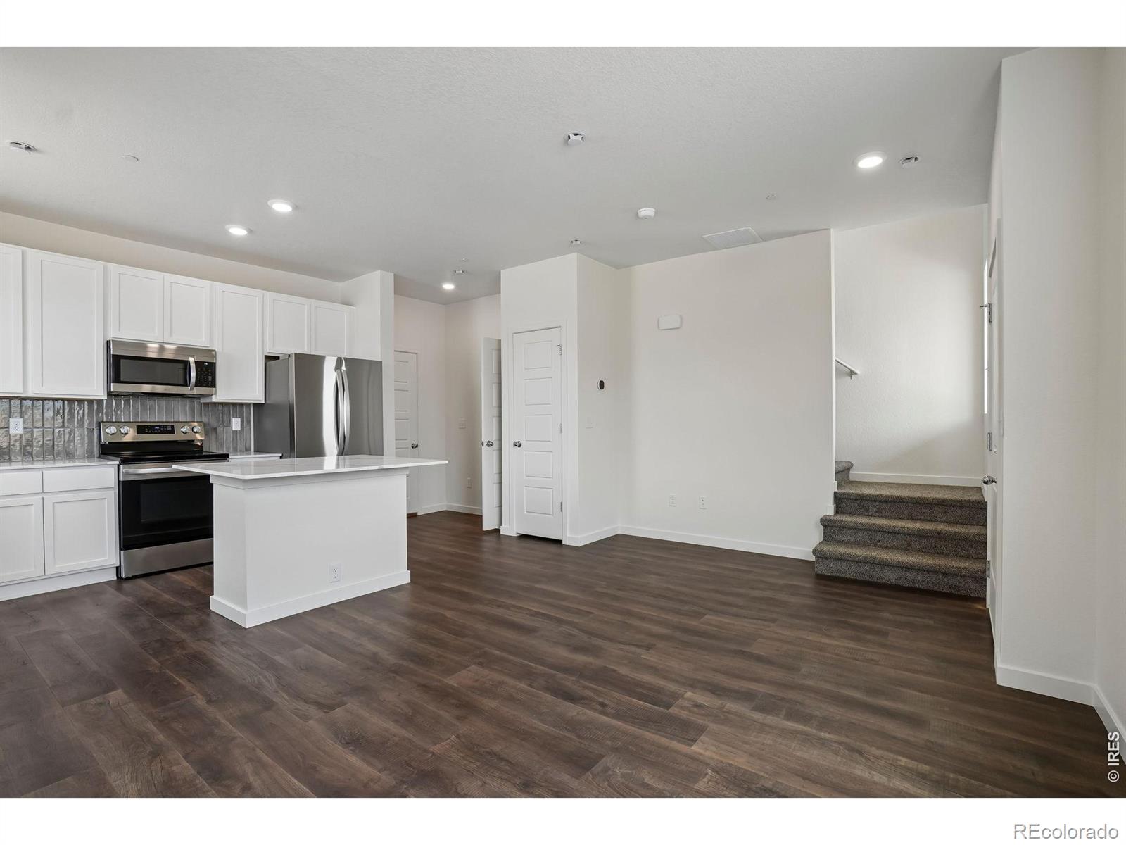 MLS Image #2 for 4021  hewlett street,evans, Colorado