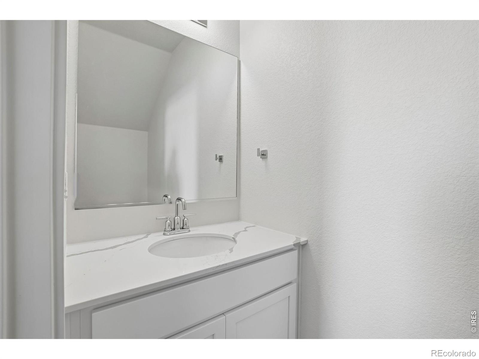 MLS Image #7 for 4021  hewlett street,evans, Colorado