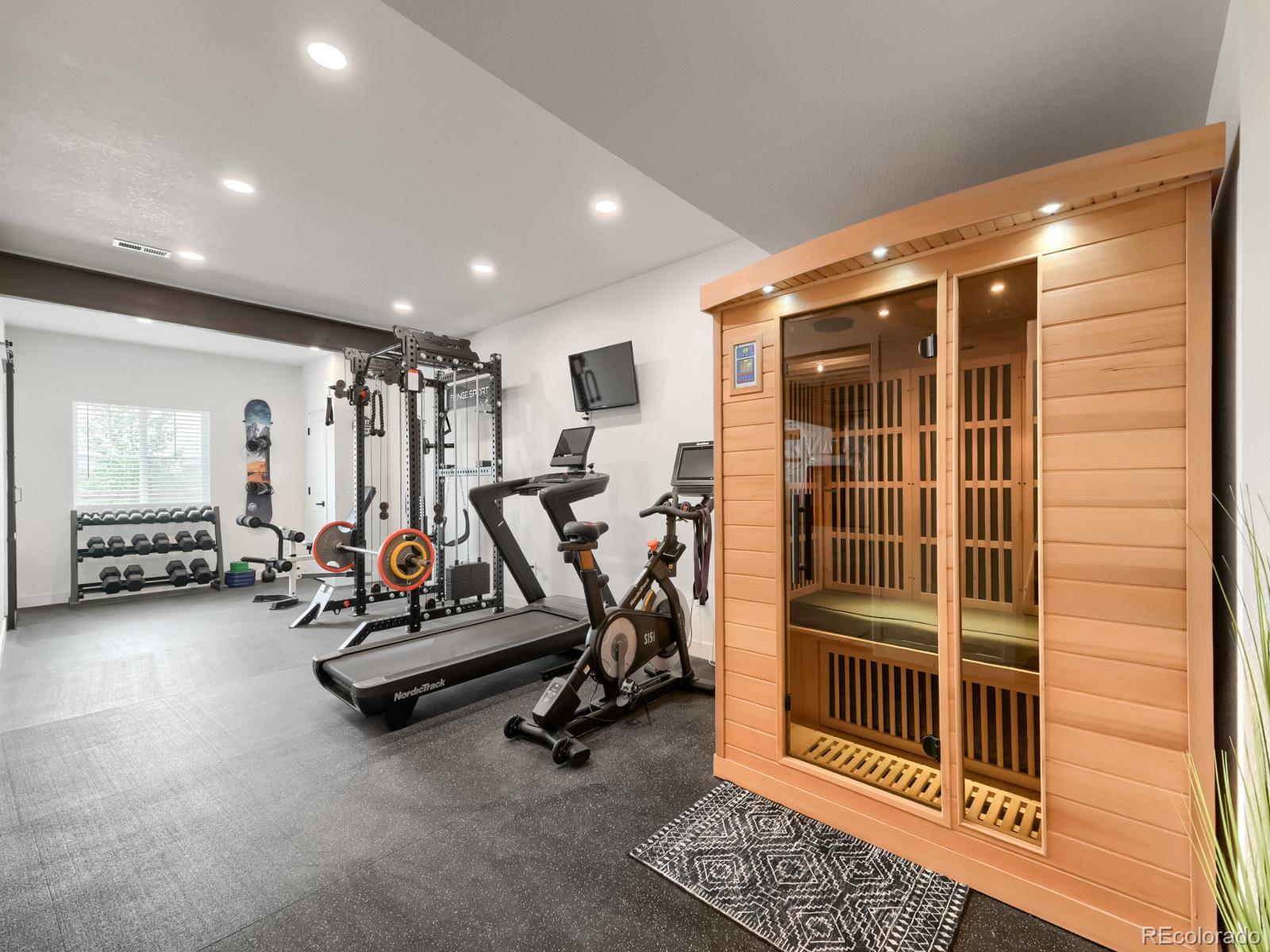 MLS Image #29 for 12735  lake port street,longmont, Colorado